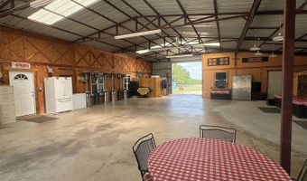 125 B Rolling Bend Rd, Alvord, TX 76225