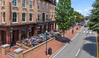 2424 Loxford Ln, Alpharetta, GA 30009