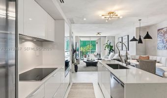 9521 E Bay Harbor Dr 705, Bay Harbor Islands, FL 33154