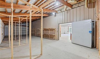 1301 N Nokomis NE, Alexandria, MN 56308