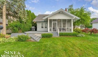 421 Edgewater, Algonac, MI 48001