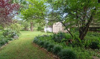 902 F St, Barling, AR 72923