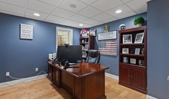 3144 Windmill Ct, Adrian, MI 49221