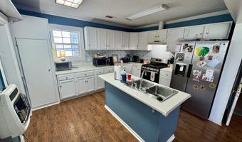 501 E Preston St, Benoit, MS 38725