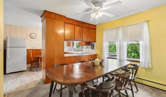 31 Jeanette Rd, Danbury, CT 06811