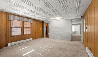 15264 Harrison Ave, Allen Park, MI 48101