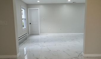 1 Maplewood Ct, Barnegat, NJ 08005