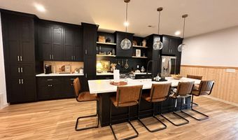 408 E Burbank, Appleton City, MO 64724