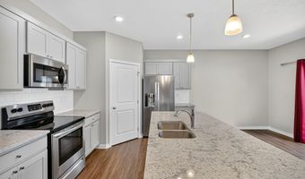 134 SE Willow Run Ln, Ankeny, IA 50021