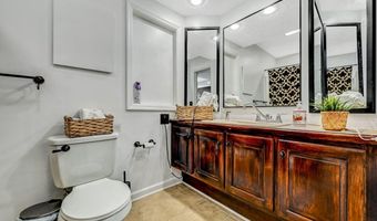 111 Elm Dr, Blakeslee, PA 18610