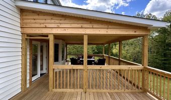8047 Lavelle Rd, Athens, OH 45701