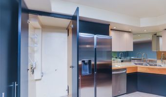 66 Queen St 1704, Honolulu, HI 96813