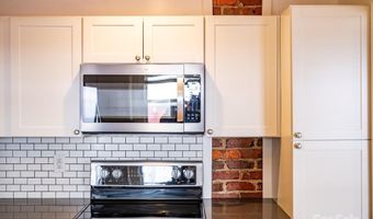 100 Bradley St, Asheville, NC 28806