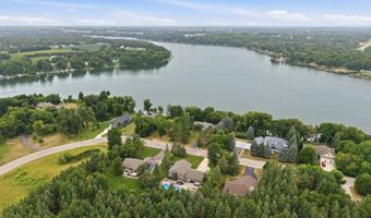 3405 Pawnee Dr SE, Alexandria, MN 56308