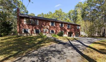886 Weaver Hill Rd, Coventry, RI 02816
