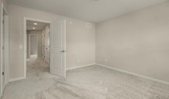 5860 156th St W, Apple Valley, MN 55124