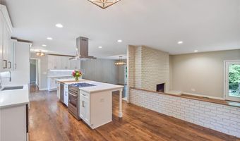 4176 Triple Creek Ct NE, Atlanta, GA 30319