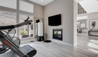 5289 Feathertop Dr, Las Vegas, NV 89135