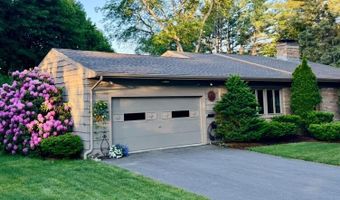 281 Clyde Rd, Bangor, ME 04401