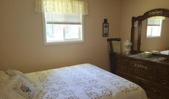 560 N Front St, Arco, ID 83213