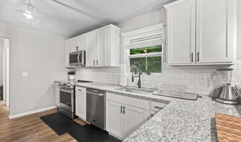 1672 E Ryan Woods Cir, Allegan, MI 49010