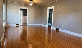 3317 Jackson St, Alton, IL 62002