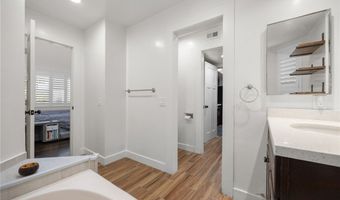 9035 Stacie 7, Anaheim, CA 92804