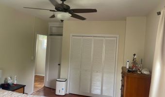 3526 VALLEY Dr, Alexandria, VA 22302
