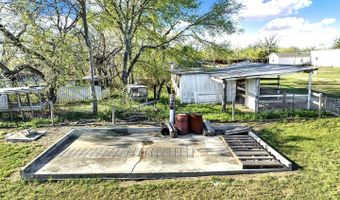 4680 Mount Olive Rd, Adkins, TX 78101