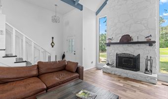 2014 1ST Ave, Alabaster, AL 35114
