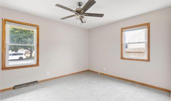 2111 3rd Ave SE, Austin, MN 55912