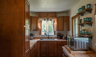 5692 Meadow Creek Rd, Bonners Ferry, ID 83805