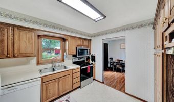 619 Alden Dr, Auburn, NE 68305