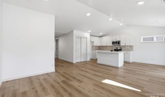 11099 Claremont St 11/12, Caldwell, ID 83605