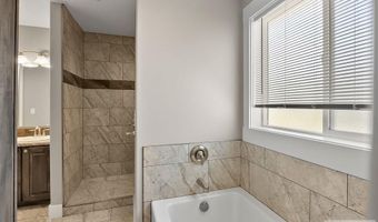 45 S Thompson Ln, Blackfoot, ID 83221