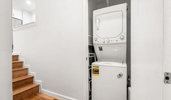 2 Clarendon St 102, Boston, MA 02116
