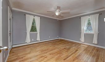 128 Cedar Ln, Beacon Falls, CT 06403