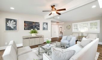 1921 Walthall Dr NW, Atlanta, GA 30318