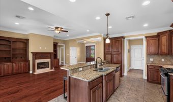 4406 Ellis Ct, Benton, LA 71006