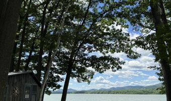 85 Island Dr, Bridport, VT 05734