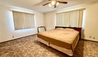 205 S Traster St, Altamont, KS 67330