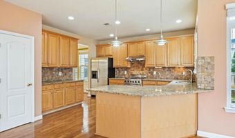 7517 LINDBERG Dr, Alexandria, VA 22306