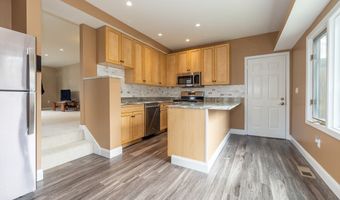 39 Neillian St 39, Bedford, MA 01730