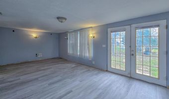 825 N 7th St, Arkansas City, KS 67005