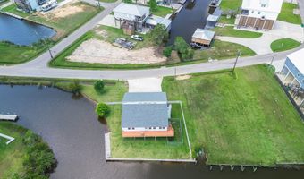 11088 Tahiti St, Bay St. Louis, MS 39520