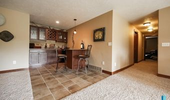 1809 W Ashton Trl, Brandon, SD 57005