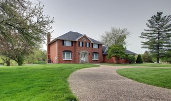 4004 MARIAN Dr, Quincy, IL 62305