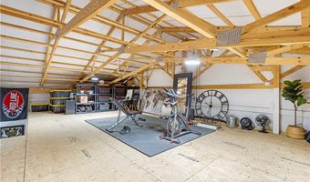 1372 N 150 Rd, Baldwin City, KS 66006