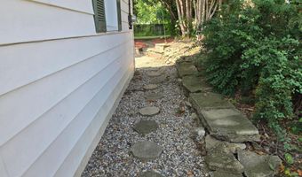 1115 W Maumee St, Adrian, MI 49221