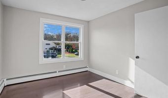 5 Katherine Dr, Johnston, RI 02919